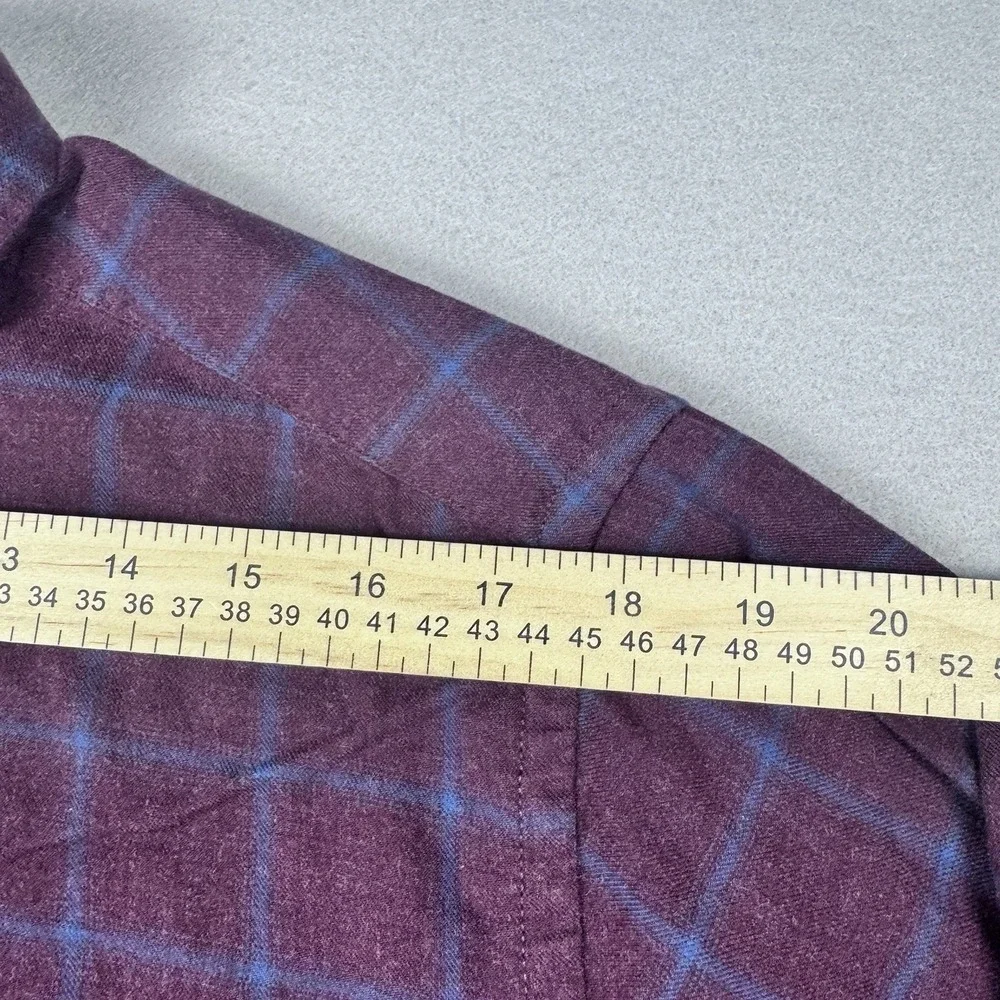 Untuckit Lightweight Dress Shirt Men L Plaid Office Commute Button LS Windowpane